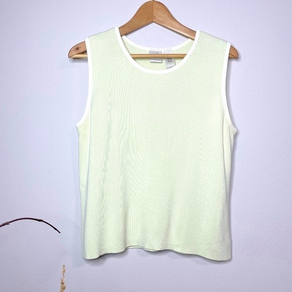 Emma & James Sleeveless Sweater Top - Picture 1 of 4
